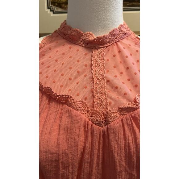 Mine Anthropology Tank Top M Scalloped Crochet Lace Funnel Neck Boho Chic Girly - Picture 2 of 9